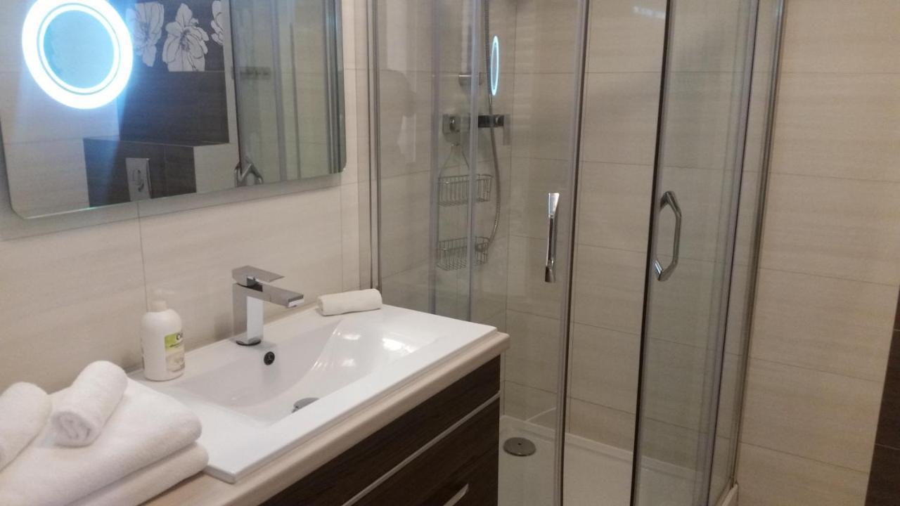 Just Apartments วรอตซวาฟ ภายนอก รูปภาพ
